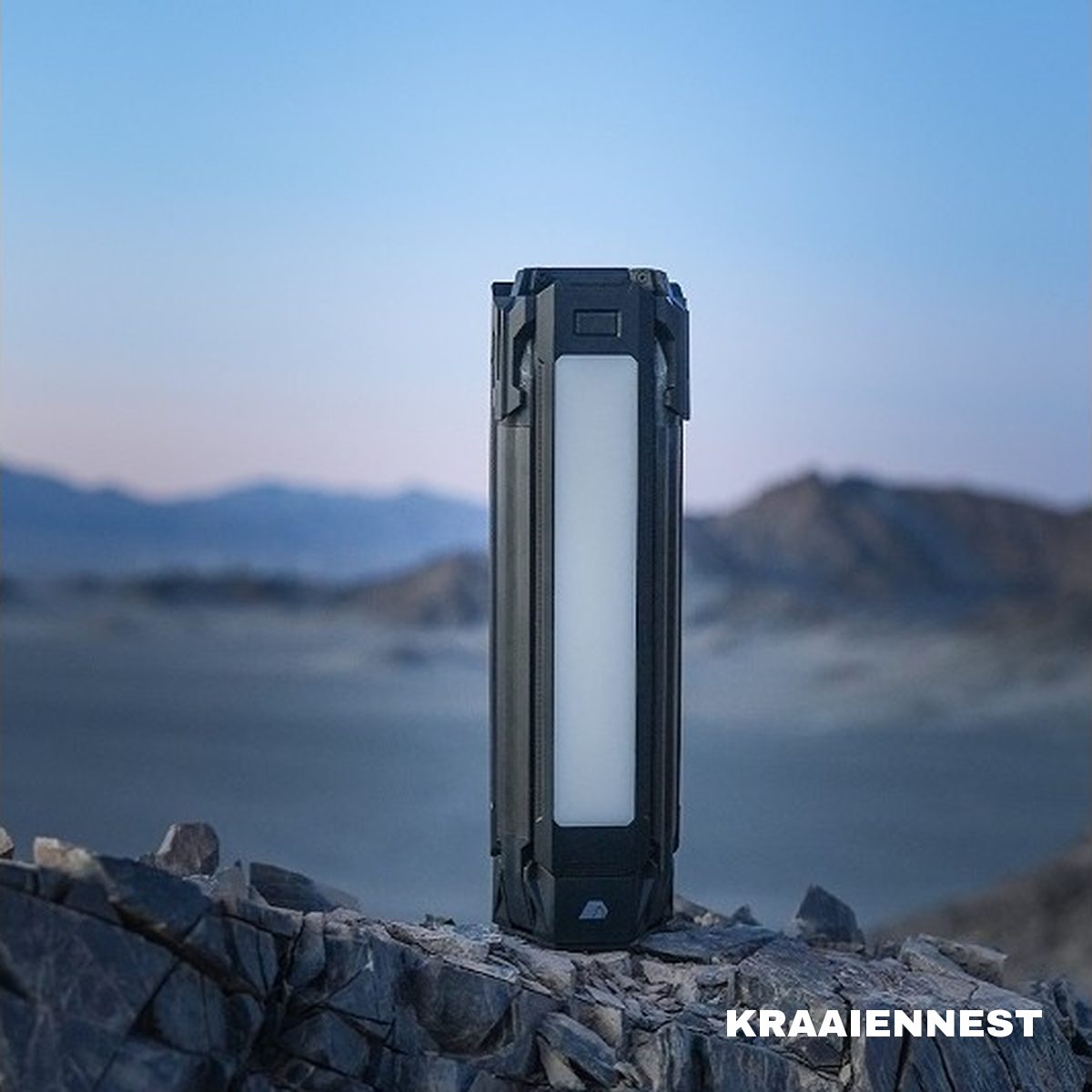 Kraaiennest Vuurtoren L01 campinglamp met drie uitklapbare LED-lichtbalken, statief en telescoopstok